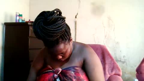 Snapshot of analslut1987 chatting on 10-18-25, 06:58 analslut1987 online show from 10-18-25, 06:58