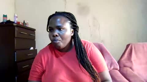 Snapshot of analslut1987 chatting on 10-19-25, 04:24 analslut1987 online show from 10-19-25, 04:24