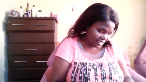 Snapshot of analslut1987 chatting on 06-11-26, 07:06 analslut1987 online show from 06-11-26, 07:06