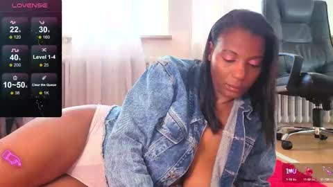 Snapshot of anamaar chatting on 09-16-25, 07:09 Ana online show from 09-16-25, 07:09