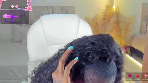 A N A  my connection hours are from 600 pm to 12 pm Colombian time online show from 04-28-26, 01:37