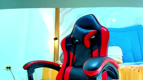 A N A P A U L A online show from 03-18-26, 05:21