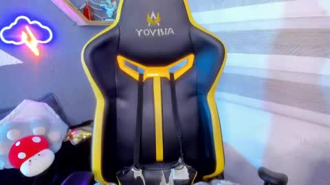 Snapshot of anapola_ chatting on 12-27-24, 03:31 ana online show from 12-27-24, 03:31