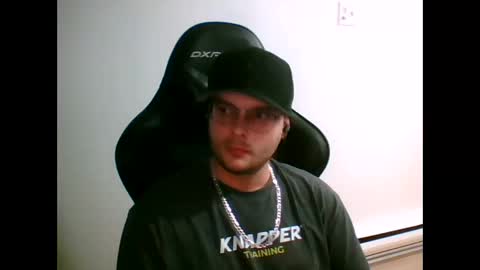 anarchyy1994 online show from 04-15-26, 07:37