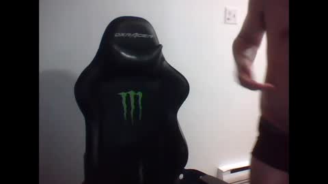 anarchyy1994 online show from 04-30-26, 07:47