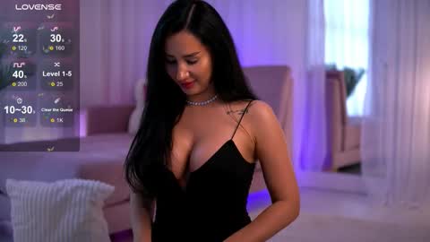 Snapshot of anarhodes chatting on 11-14-25, 09:46 Anna online show from 11-14-25, 09:46