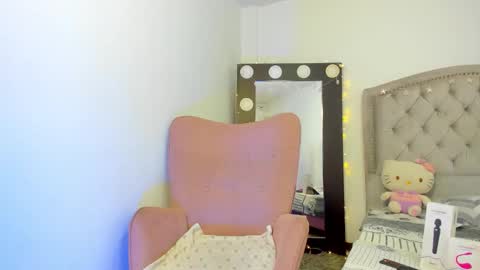 Snapshot of anaruiz1_ chatting on 02-04-26, 07:53 ana online show from 02-04-26, 07:53