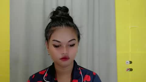 Snapshot of anaruru_ chatting on 01-12-25, 03:25 ANA online show from 01-12-25, 03:25