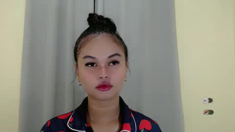 Snapshot of anaruru_ chatting on 01-25-25, 02:36 ANA online show from 01-25-25, 02:36