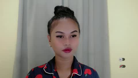 Snapshot of anaruru_ chatting on 02-06-25, 02:26 ANA online show from 02-06-25, 02:26