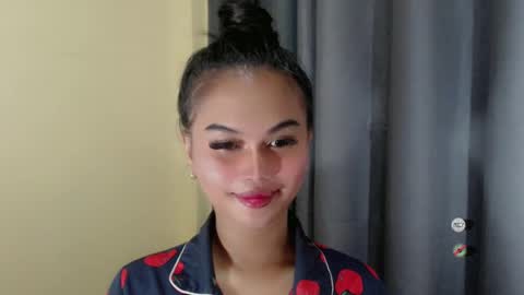 Snapshot of anaruru_ chatting on 03-01-25, 09:18 ANA online show from 03-01-25, 09:18