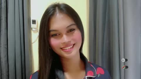 Snapshot of anaruru_ chatting on 03-10-25, 08:59 ANA online show from 03-10-25, 08:59