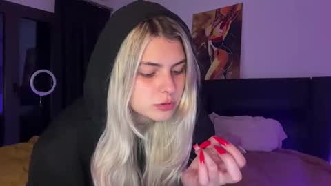 Ana online show from 11-09-25, 09:02