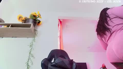 ana  online show from 11-18-25, 01:37