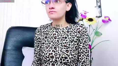 maria online show from 02-22-25, 07:03