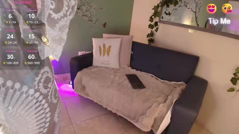 Snapshot of anastacya_ chatting on 10-24-25, 12:45 Anastacia online show from 10-24-25, 12:45