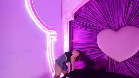 Snapshot of anastasia_jhons chatting on 04-30-26, 04:08 anastasia online show from 04-30-26, 04:08