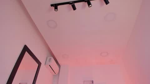 Ana online show from 04-28-26, 02:27