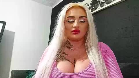 AnastasiaAmore online show from 12-18-25, 11:11