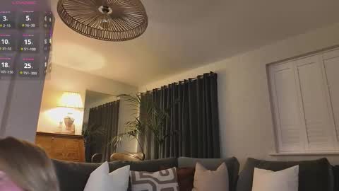 Anastasia online show from 11-29-25, 08:56