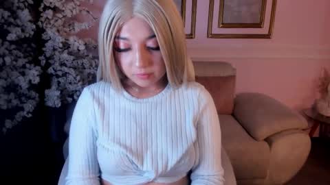 Snapshot of anavelvet chatting on 09-24-25, 07:50 Ana online show from 09-24-25, 07:50