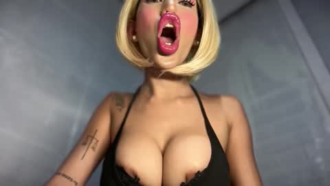 Snapshot of anawalters chatting on 01-15-26, 03:49 anawalters online show from 01-15-26, 03:49