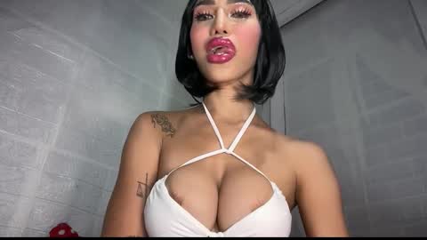 Snapshot of anawalters chatting on 02-07-26, 11:08 anawalters online show from 02-07-26, 11:08