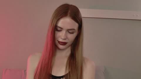 Snapshot of anayalowe chatting on 05-30-26, 12:13 anayalowe online show from 05-30-26, 12:13