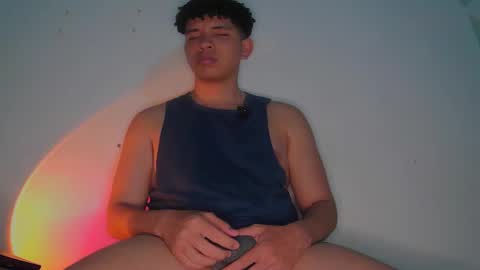 Andres online show from 03-25-26, 05:13