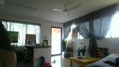 Anda Vargas online show from 02-08-25, 10:51