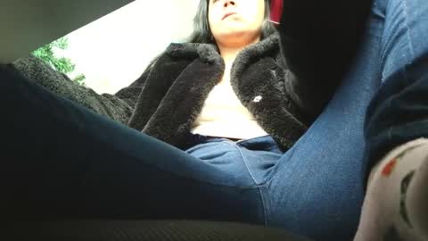 Snapshot of anddrea_ chatting on 11-22-25, 01:43 online show from 11-22-25, 01:43