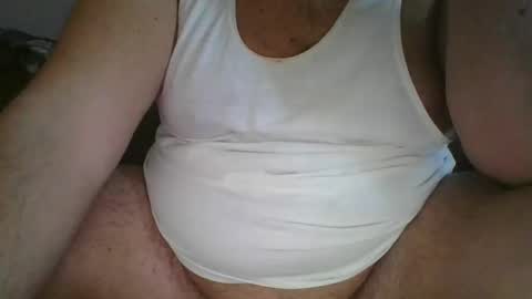 Snapshot of andellus chatting on 03-08-25, 11:37 andellus online show from 03-08-25, 11:37