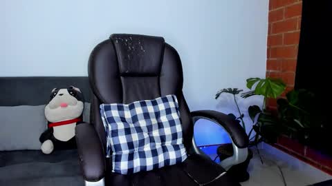 Ander Arias online show from 09-17-25, 01:29