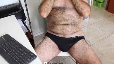 Snapshot of andipecas69 chatting on 03-04-25, 05:24 andipecas69 online show from 03-04-25, 05:24