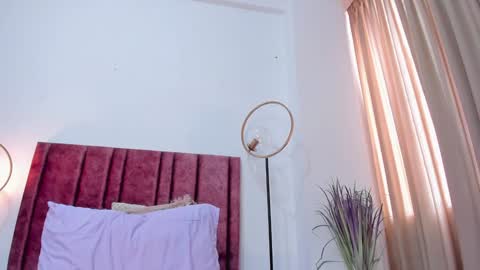 Snapshot of andracyruss chatting on 01-07-25, 02:41 Andra Cyrus online show from 01-07-25, 02:41