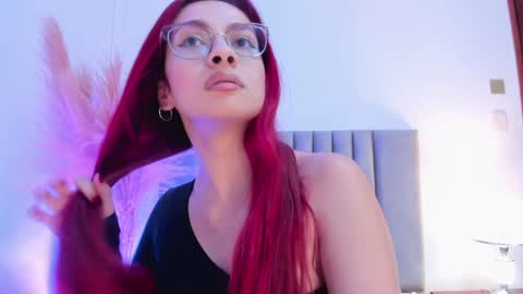 Snapshot of andracyruss chatting on 02-03-25, 11:42 Andra Cyrus online show from 02-03-25, 11:42