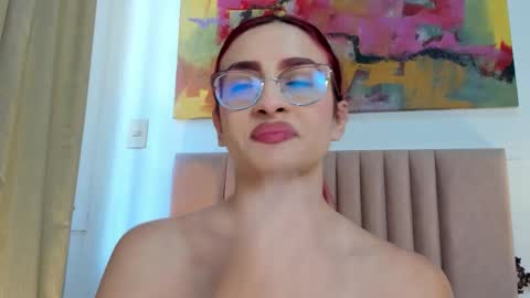 Snapshot of andracyruss chatting on 10-09-25, 11:41 Andra Cyrus online show from 10-09-25, 11:41