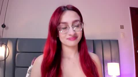 Snapshot of andracyruss chatting on 12-02-25, 11:37 Andra Cyrus online show from 12-02-25, 11:37