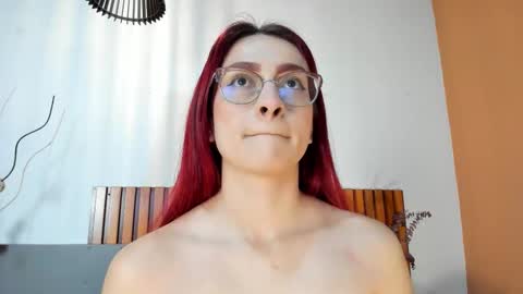 Snapshot of andracyruss chatting on 12-15-25, 11:36 Andra Cyrus online show from 12-15-25, 11:36