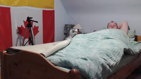 Snapshot of andre124231 chatting on 01-04-25, 02:03 Andre online show from 01-04-25, 02:03