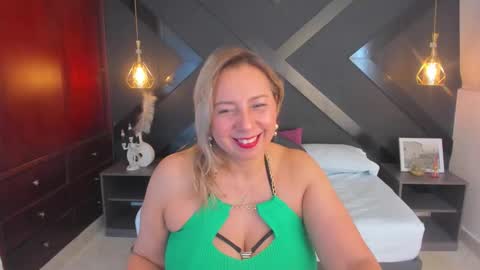 A N D R E online show from 10-04-25, 02:53