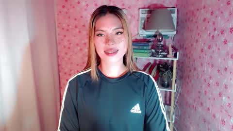 andrea06121998 online show from 01-09-26, 05:21