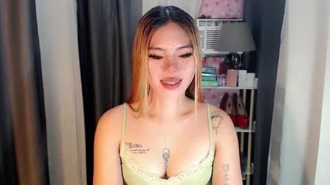 andrea06121998 online show from 04-20-26, 01:03