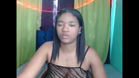 andrea1_ebony online show from 11-25-25, 12:49