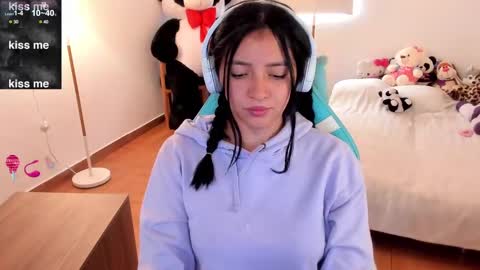 andrea_bonnie online show from 02-17-25, 10:03