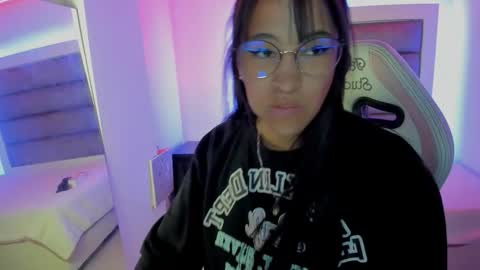 andrea_brunette_ online show from 12-02-25, 01:05