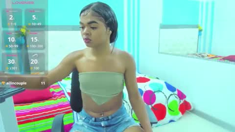 Snapshot of andrea_castt chatting on 12-02-25, 07:53 Andrea Castt online show from 12-02-25, 07:53