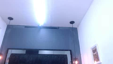 Snapshot of andrea_gill_ chatting on 09-25-25, 07:06 Andres Gil online show from 09-25-25, 07:06