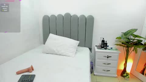  Andrea  online show from 03-03-25, 01:31