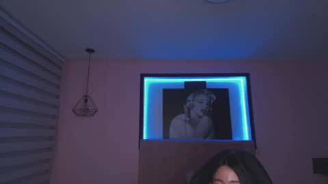 Andrea Ramos online show from 03-05-25, 08:54